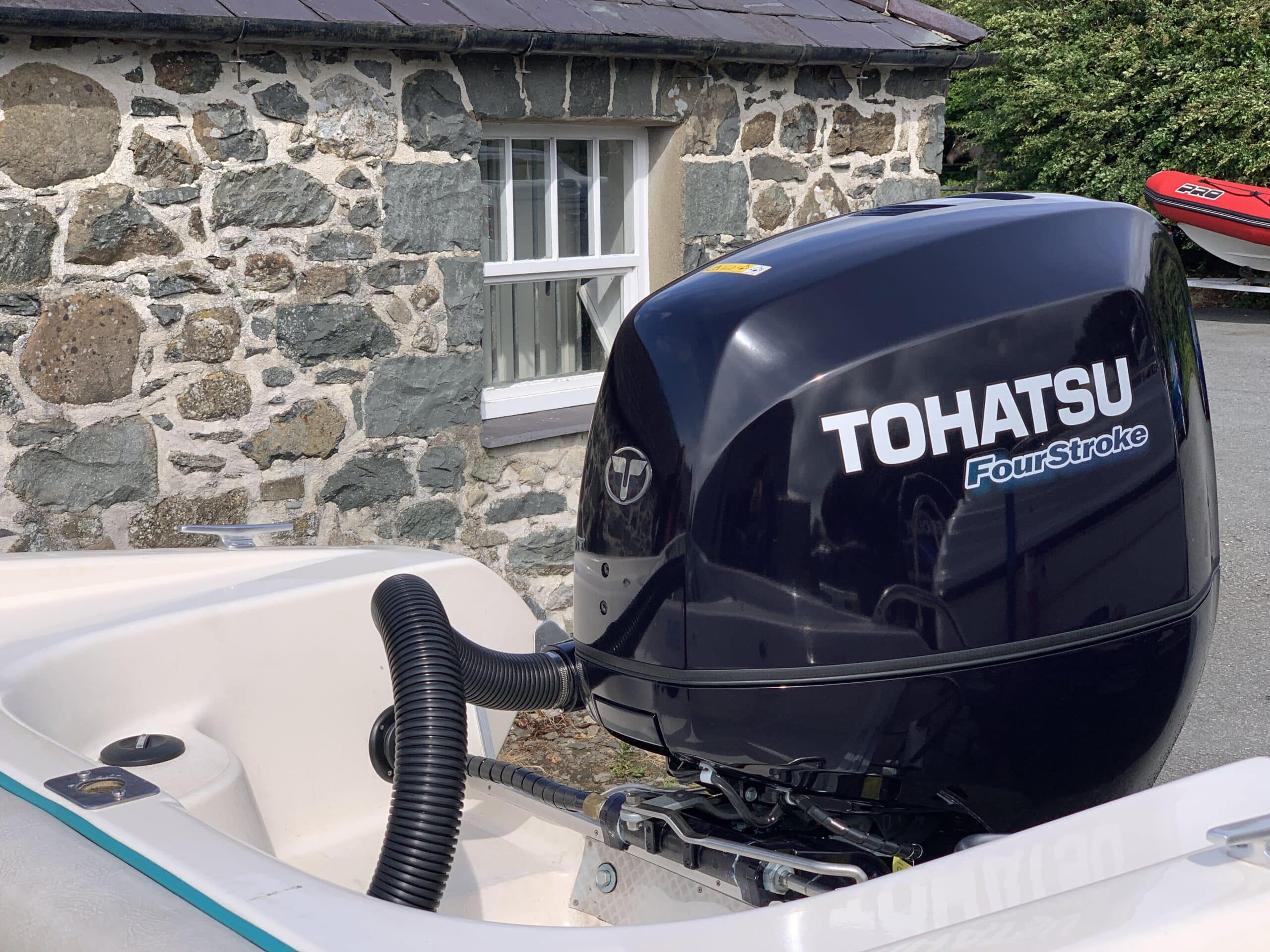 Outboard service